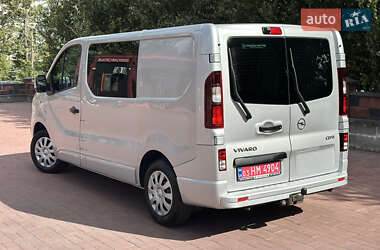 Минивэн Opel Vivaro 2015 в 