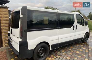 Минивэн Opel Vivaro 2003 в 