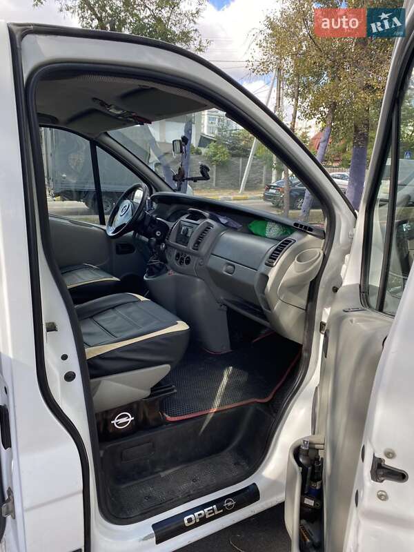 Минивэн Opel Vivaro 2008 в Ирпене