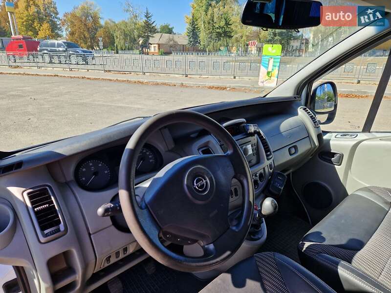 Минивэн Opel Vivaro 2009 в Первомайске фото 7 Минивэн Opel Vivaro 2009 в Первомайске