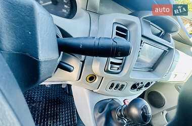 Мінівен Opel Vivaro 2007 в 