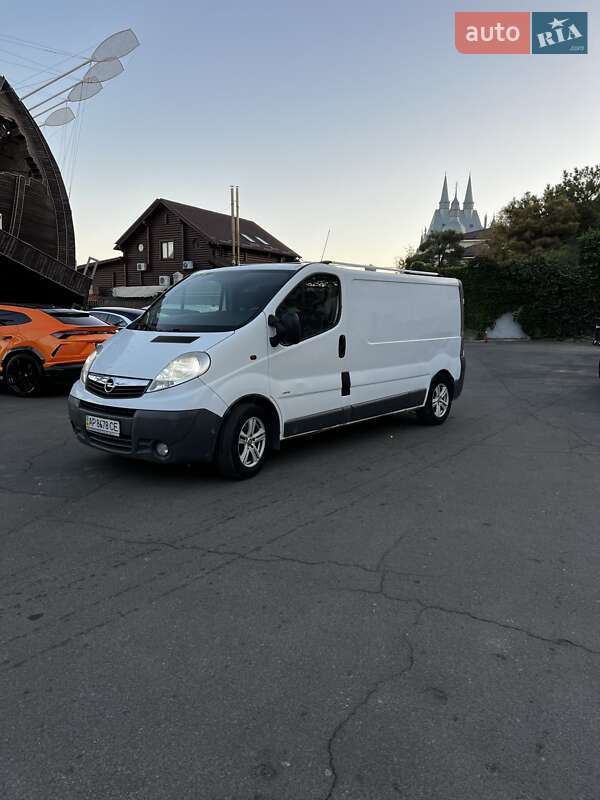 Opel Vivaro 2007