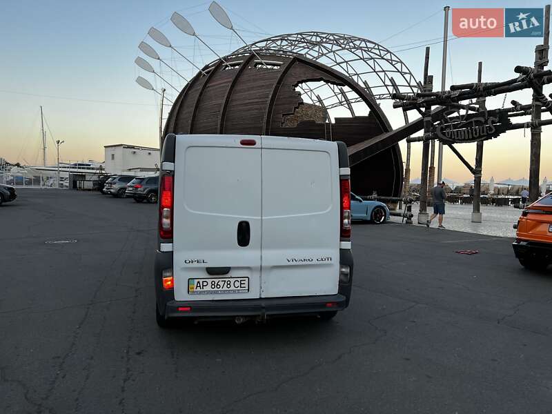 Грузовой фургон Opel Vivaro 2007 в Одессе