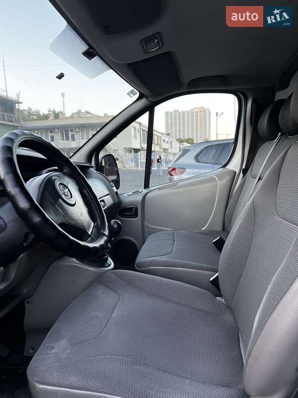 Грузовой фургон Opel Vivaro 2007 в Одессе