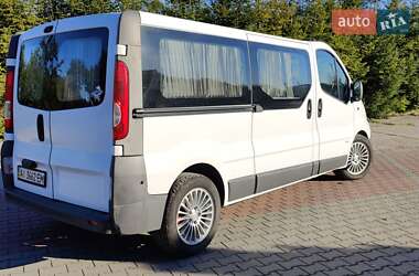 Минивэн Opel Vivaro 2009 в 