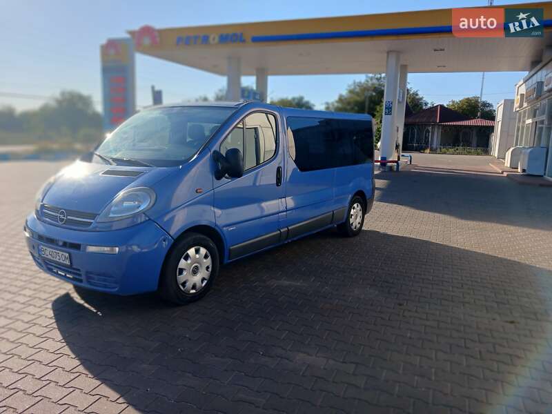 Минивэн Opel Vivaro 2003 в Одессе