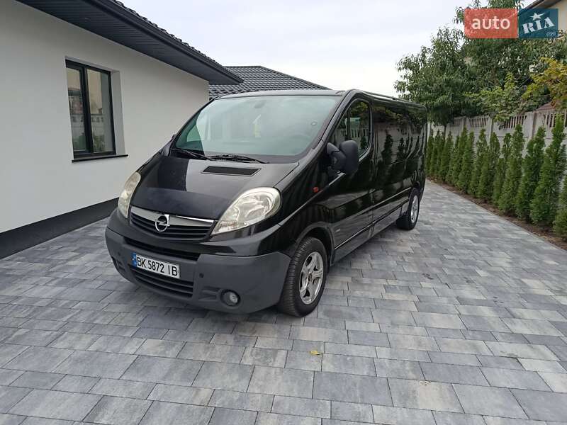 Opel Vivaro 2009