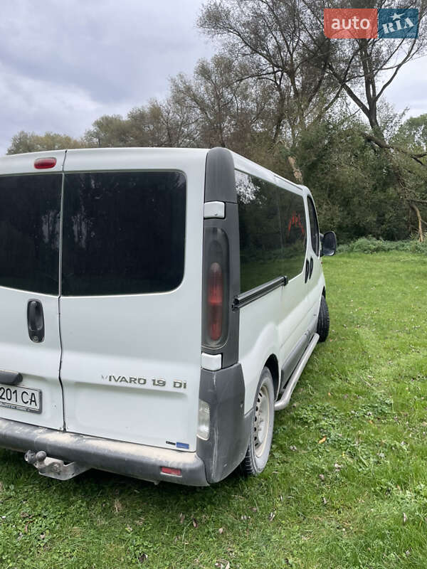 Мінівен Opel Vivaro 2004 в Тернополі фото 4 Мінівен Opel Vivaro 2004 в Тернополі
