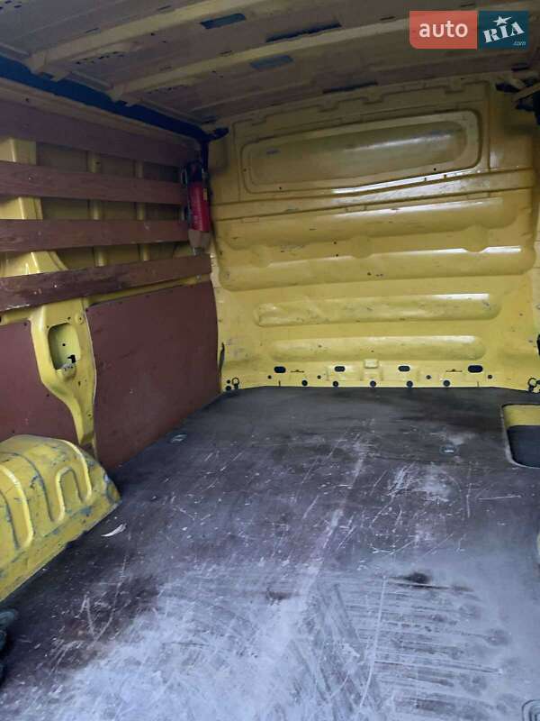 Грузопассажирский фургон Opel Vivaro 2008 в Дрогобыче