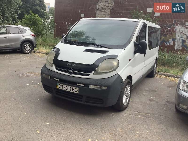 Opel Vivaro 2003