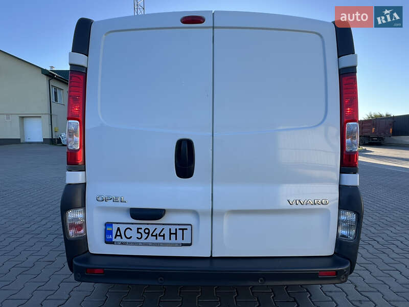 Грузовой фургон Opel Vivaro 2014 в Рожище