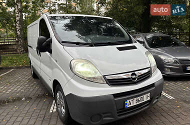 Грузовой фургон Opel Vivaro 2013 в 