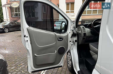 Грузовой фургон Opel Vivaro 2013 в 