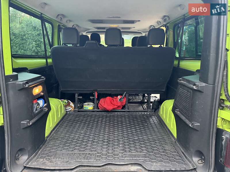 Минивэн Opel Vivaro 2015 в Ивано-Франковске