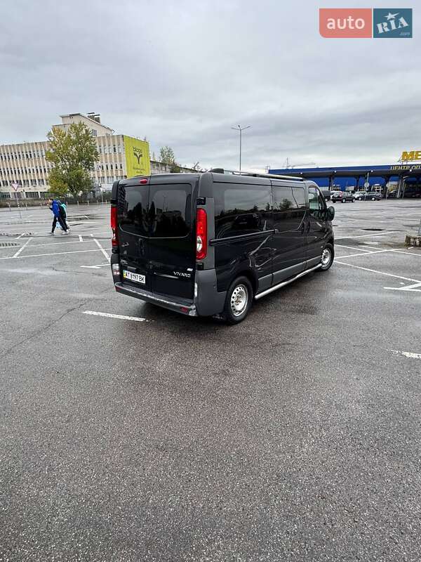 Мінівен Opel Vivaro 2010 в Івано-Франківську