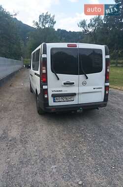 Мінівен Opel Vivaro 2014 в Мукачевому