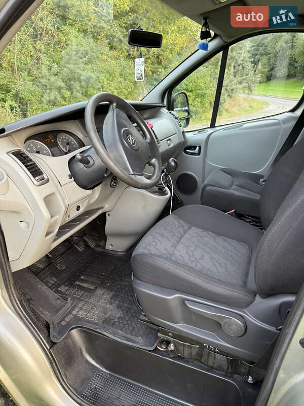 Минивэн Opel Vivaro 2008 в Львове фото 10 Минивэн Opel Vivaro 2008 в Львове