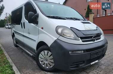 Минивэн Opel Vivaro 2005 в 
