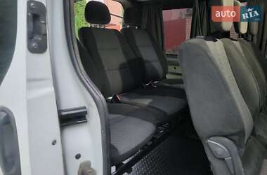 Минивэн Opel Vivaro 2005 в 