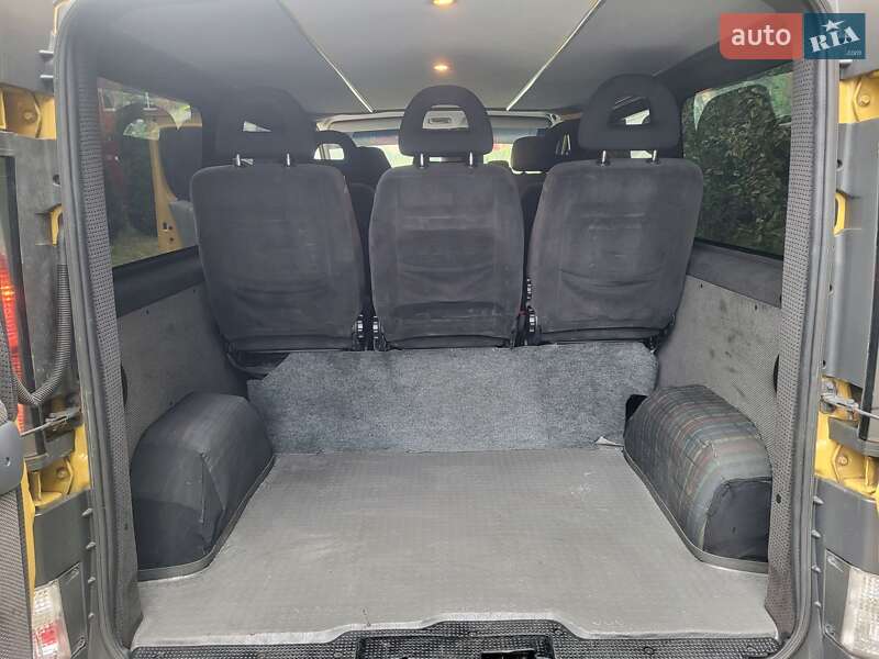 Минивэн Opel Vivaro 2004 в Хмельницком
