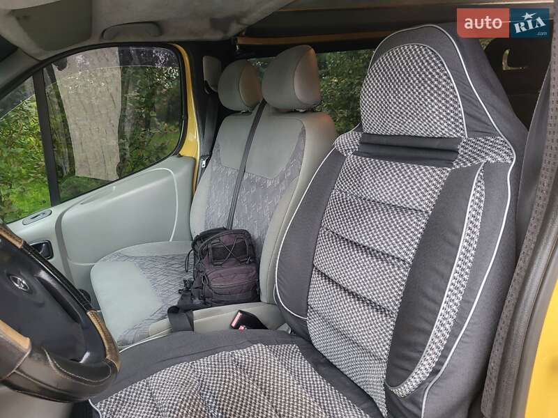 Минивэн Opel Vivaro 2004 в Хмельницком