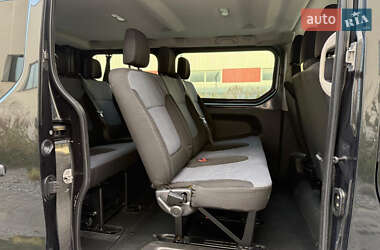 Минивэн Opel Vivaro 2015 в 