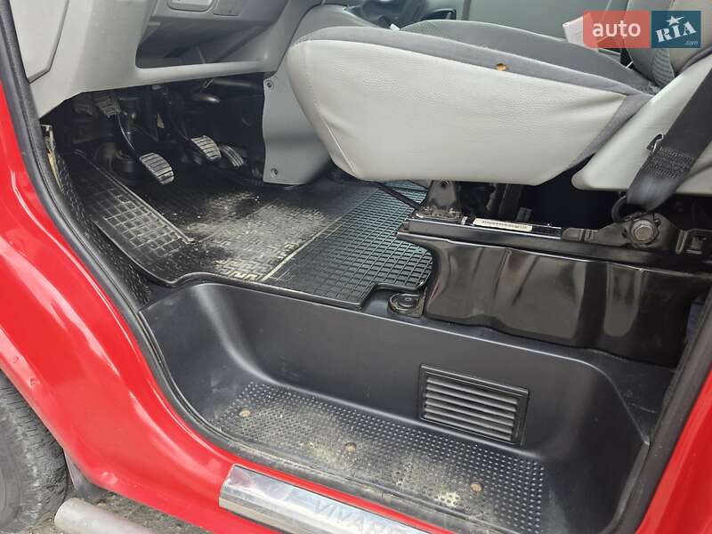 Минивэн Opel Vivaro 2008 в Запорожье фото 10 Минивэн Opel Vivaro 2008 в Запорожье