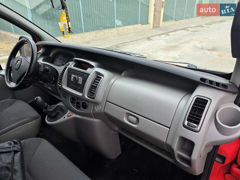 Минивэн Opel Vivaro 2008 в Запорожье фото 30 Минивэн Opel Vivaro 2008 в Запорожье