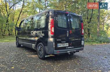 Минивэн Opel Vivaro 2007 в 