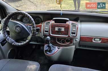 Минивэн Opel Vivaro 2007 в 