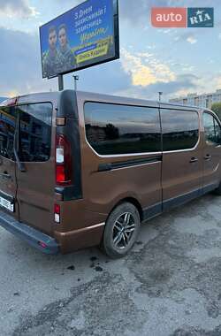 Минивэн Opel Vivaro 2017 в 