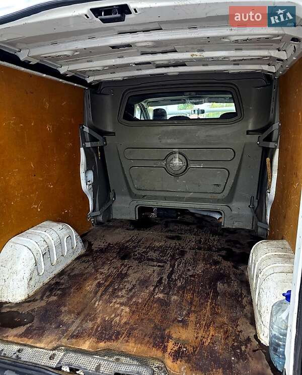 Вантажний фургон Opel Vivaro 2013 в Харкові