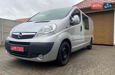 Мінівен Opel Vivaro 2012 в 