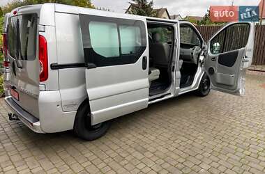 Мінівен Opel Vivaro 2012 в 