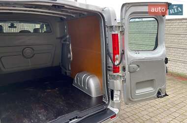 Мінівен Opel Vivaro 2012 в 