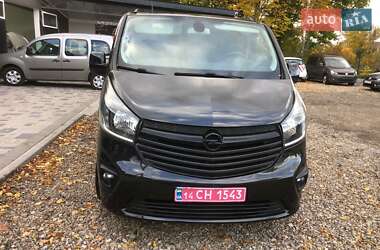 Минивэн Opel Vivaro 2015 в Ивано-Франковске