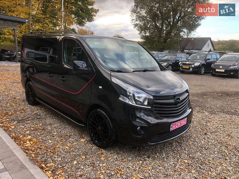 Opel Vivaro 2015