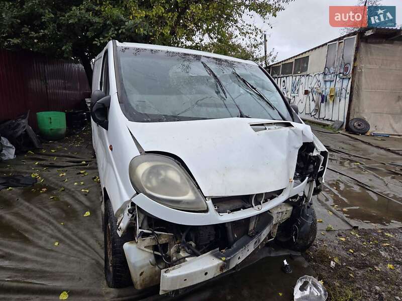 Opel Vivaro 2004