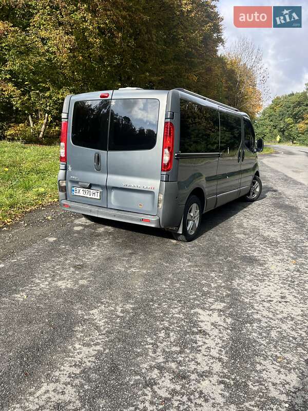 Минивэн Opel Vivaro 2011 в Хмельницком