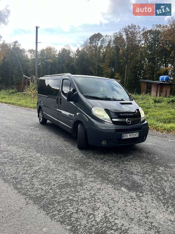Минивэн Opel Vivaro 2011 в Хмельницком