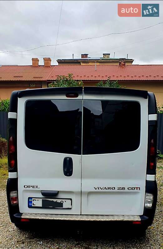 Минивэн Opel Vivaro 2004 в Ивано-Франковске фото 2 Минивэн Opel Vivaro 2004 в Ивано-Франковске
