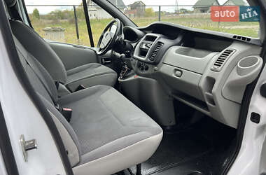 Минивэн Opel Vivaro 2013 в 