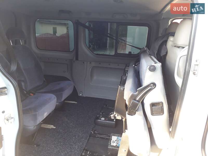 Минивэн Opel Vivaro 2010 в Дрогобыче фото 11 Минивэн Opel Vivaro 2010 в Дрогобыче