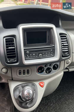 Грузовой фургон Opel Vivaro 2014 в 