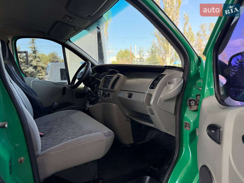 Грузовой фургон Opel Vivaro 2005 в Днепре фото 10 Грузовой фургон Opel Vivaro 2005 в Днепре