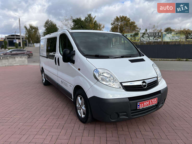 Мінівен Opel Vivaro 2014 в Рівному фото 9 Мінівен Opel Vivaro 2014 в Рівному