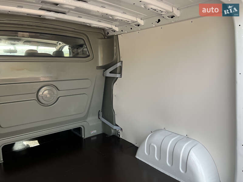 Мінівен Opel Vivaro 2014 в Рівному фото 38 Мінівен Opel Vivaro 2014 в Рівному