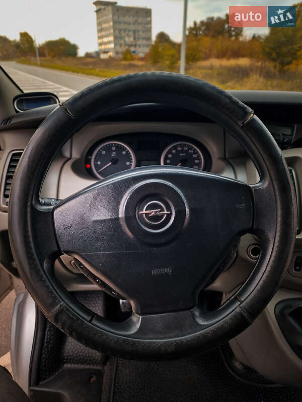 Мінівен Opel Vivaro 2008 в Хмельницькому