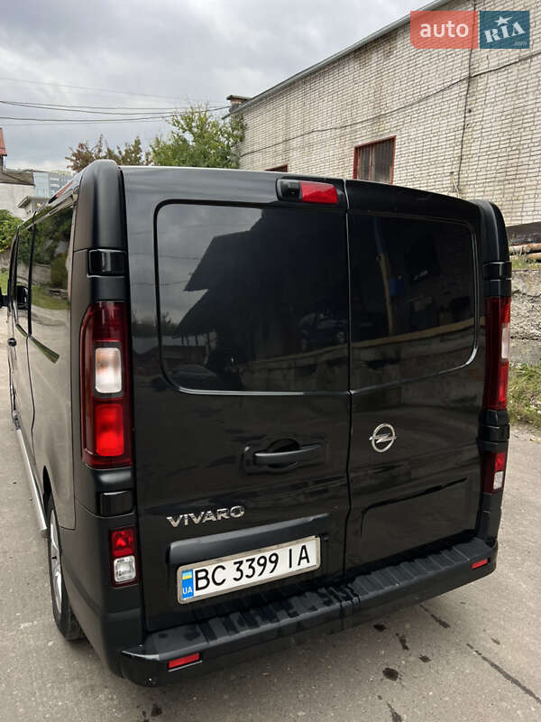 Мінівен Opel Vivaro 2017 в Львові фото 6 Мінівен Opel Vivaro 2017 в Львові