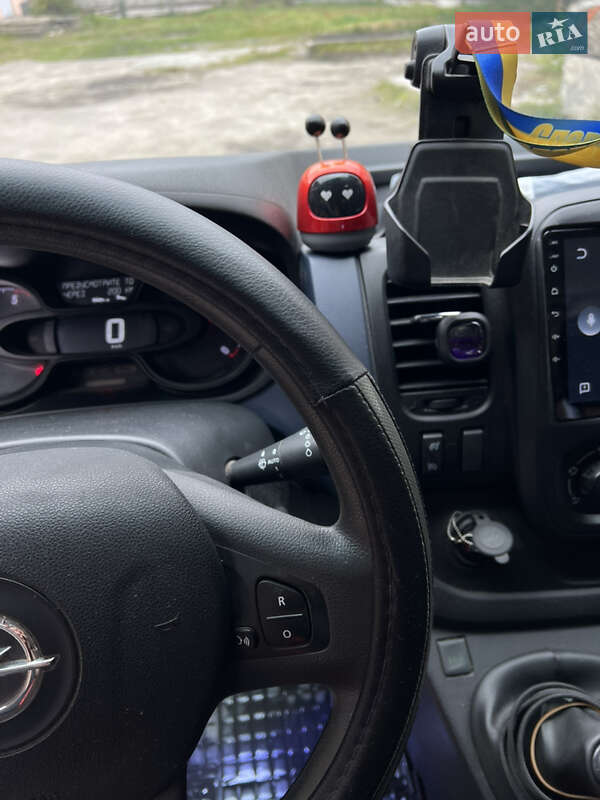 Мінівен Opel Vivaro 2017 в Львові фото 19 Мінівен Opel Vivaro 2017 в Львові